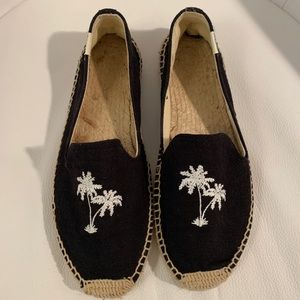 Soludos palm tree espadrilles in black and white